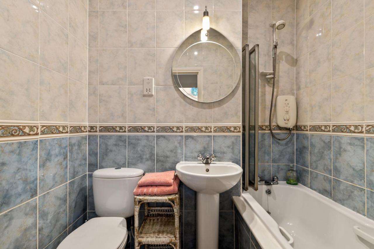 Bryn Y Mor - Tenby Apartment Sea Views Экстерьер фото